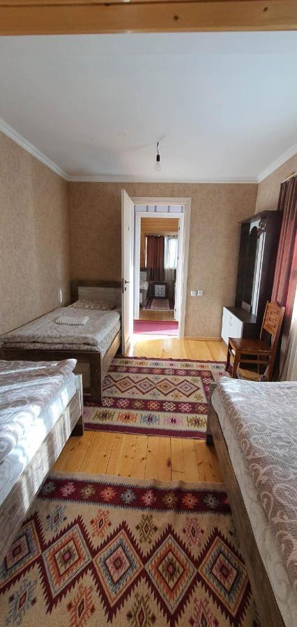 Betegi Guest House Mestia Ngoại thất bức ảnh